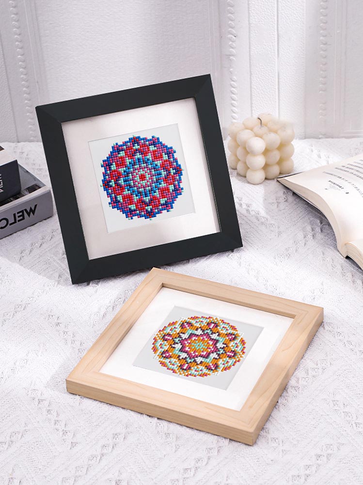 Diamond Painting - 12 Mini-Paintings | Mandala World