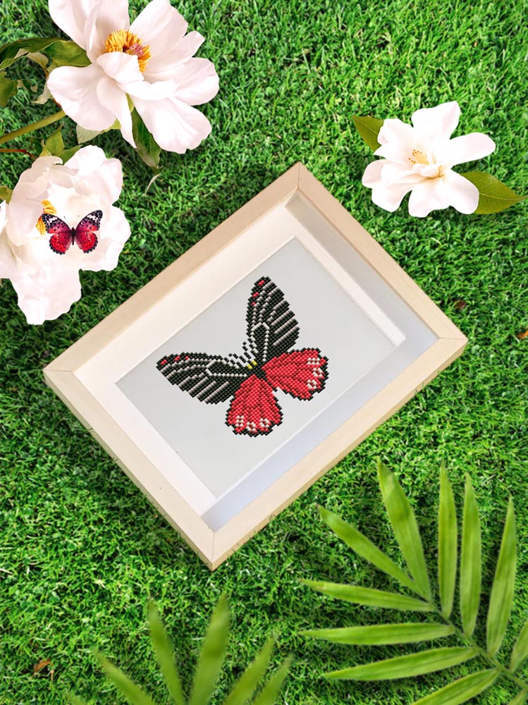 Diamond Painting - 12 Mini-Paintings | Colorful Butterflies