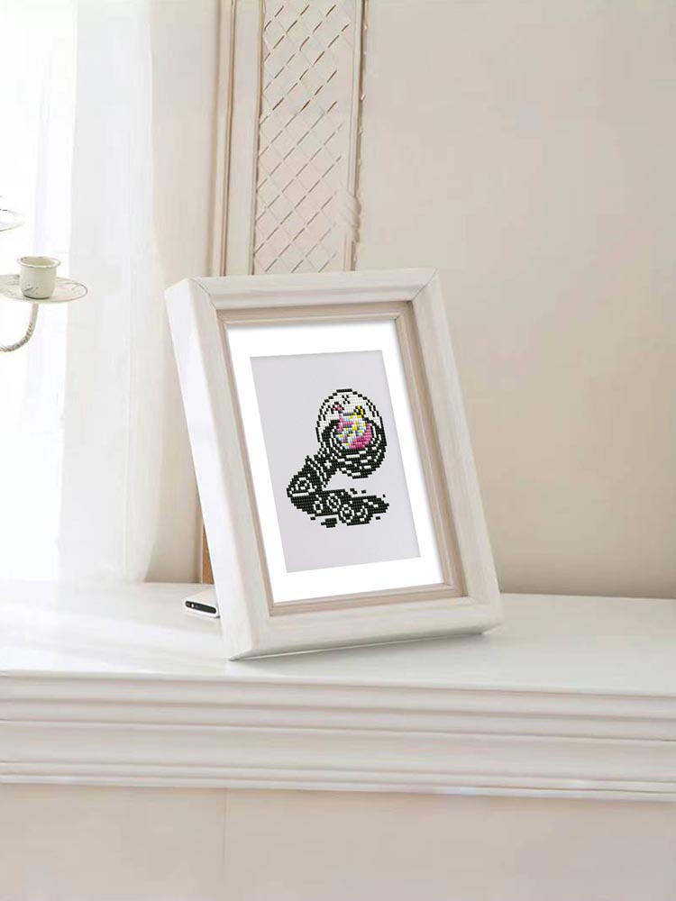 12 Mini-Paintings – Moonbeam Memories diamond painting kit – image 13