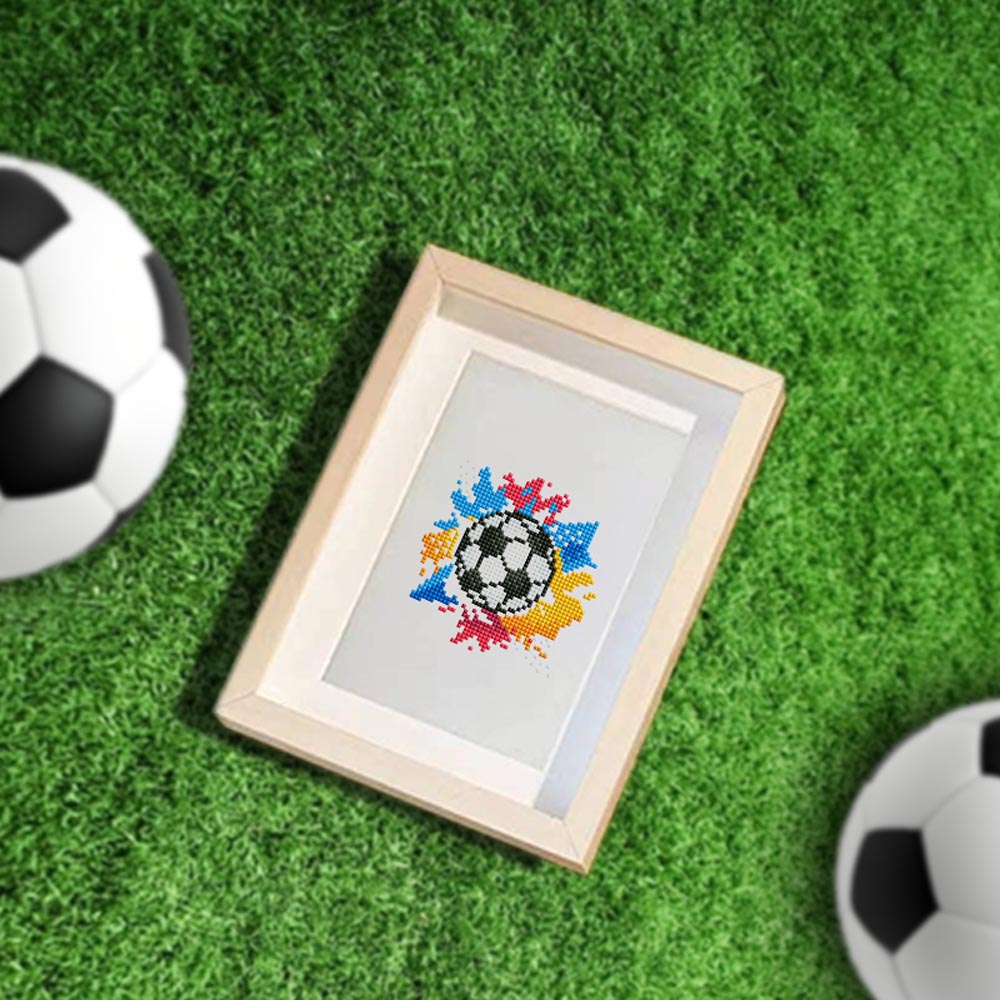 
12 Mini-Paintings – Soccer Set diamond painting kit – image 5